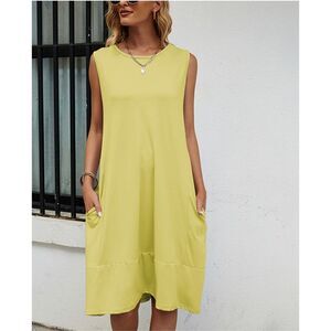 LA Mode Woman Yellow Sleeveless Shift Dress, Size Large